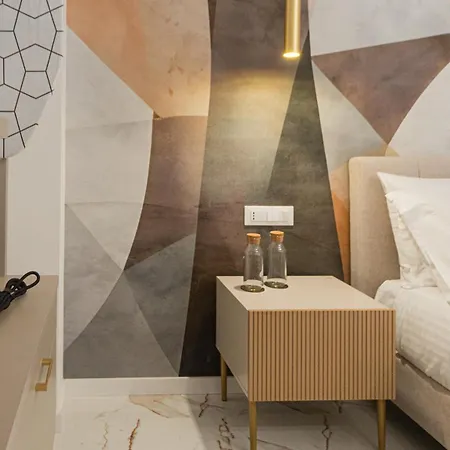 Modern 4* Salerno