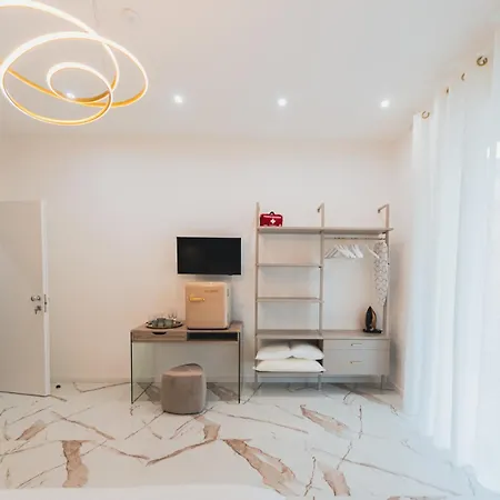 B&B Modern 살레르노